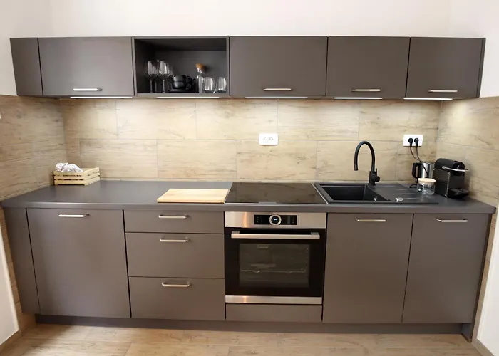 Moderna V Centru Mesta Jakam - Center Modern Jakam Daire Koper